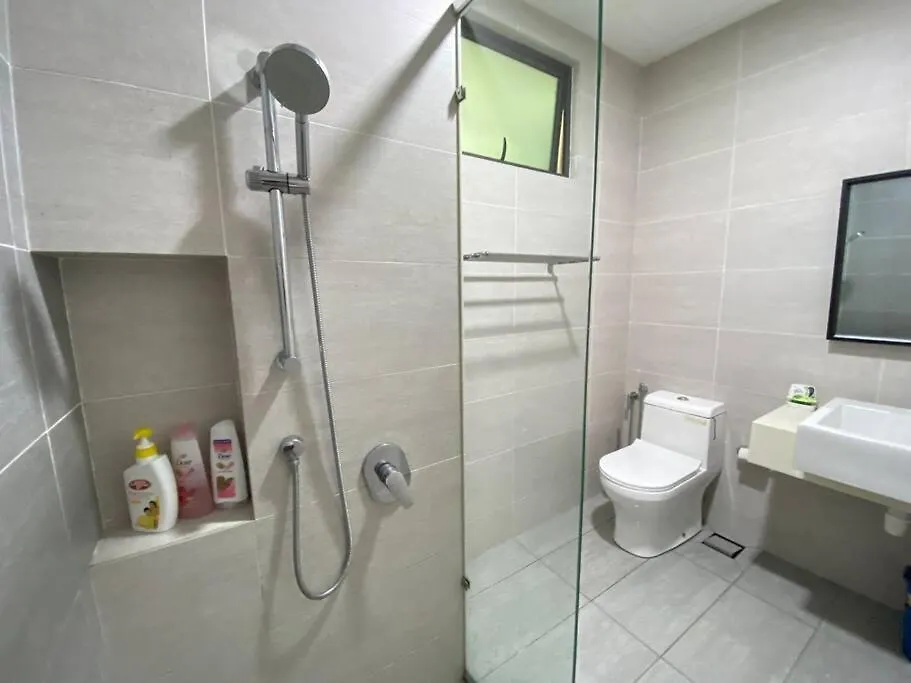Midvalley Sunway 3B2B 6Pax Free 2 Carparkcitizen 2 Kuala Lumpur Malaisie