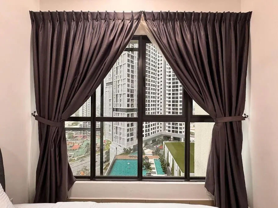 Midvalley Sunway 3B2B 6Pax Free 2 Carparkcitizen 2 Kuala Lumpur 0*,